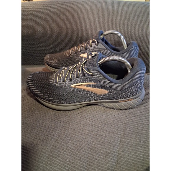 Brooks Mens Revel 3 1103141D012 Black Gold‎ Running Shoes Lace Up Size 9D